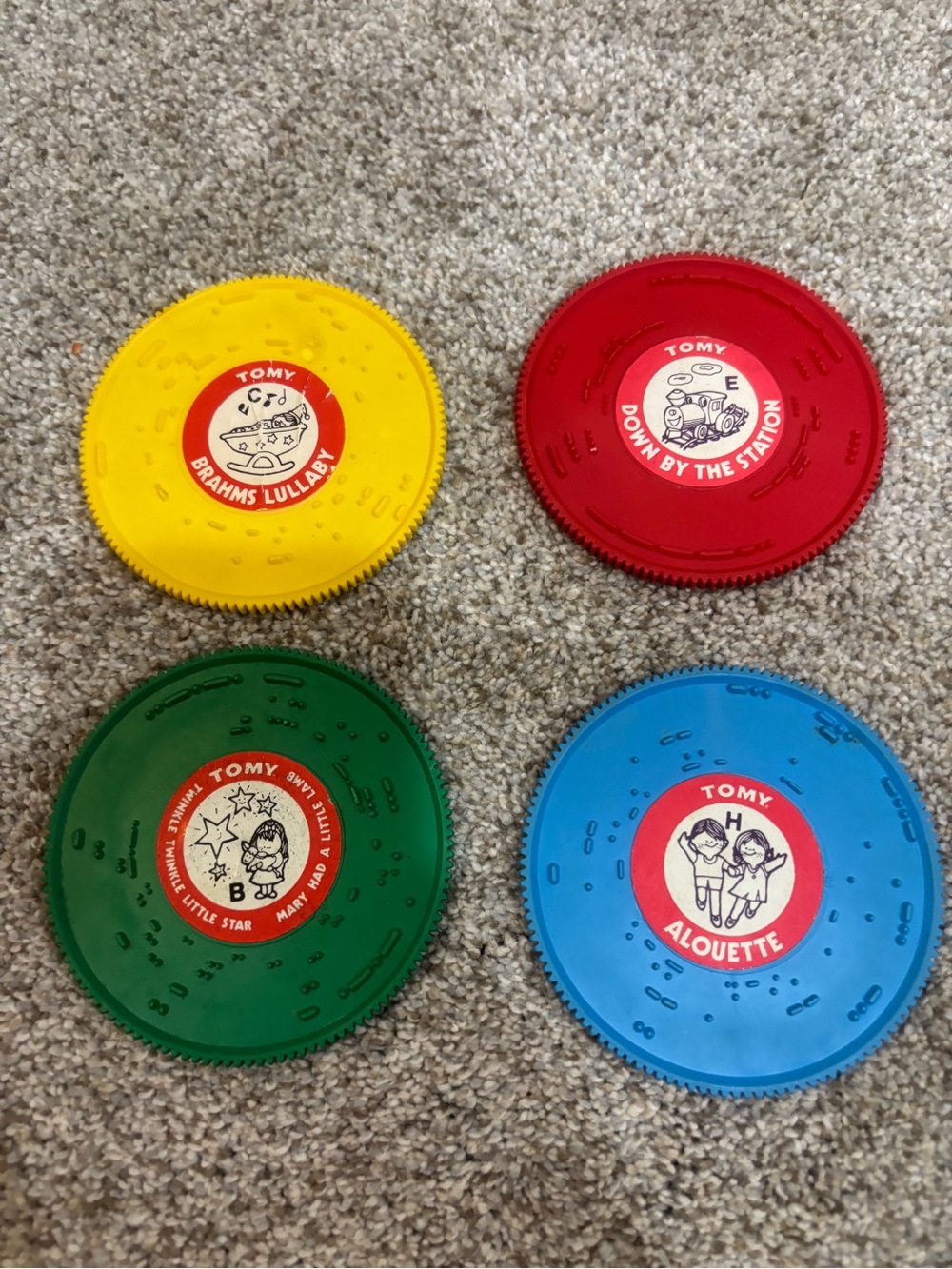 Lot of 4 TOMY Tuneyville Choo Choo Musical Train REPLACEMENT Record Discs